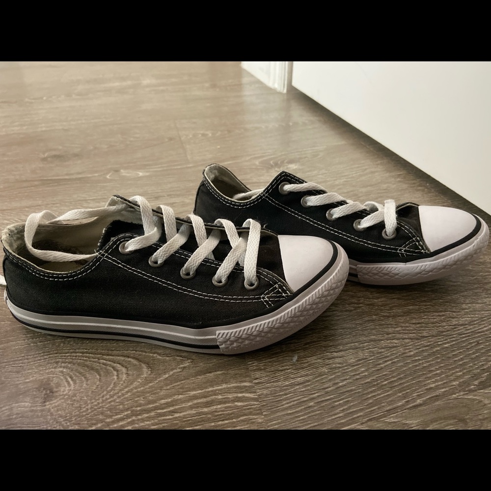 Black Converse